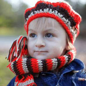 striped-beanie-beret-scarf