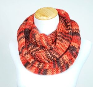 hand-knitted-infinity-winter-scarf